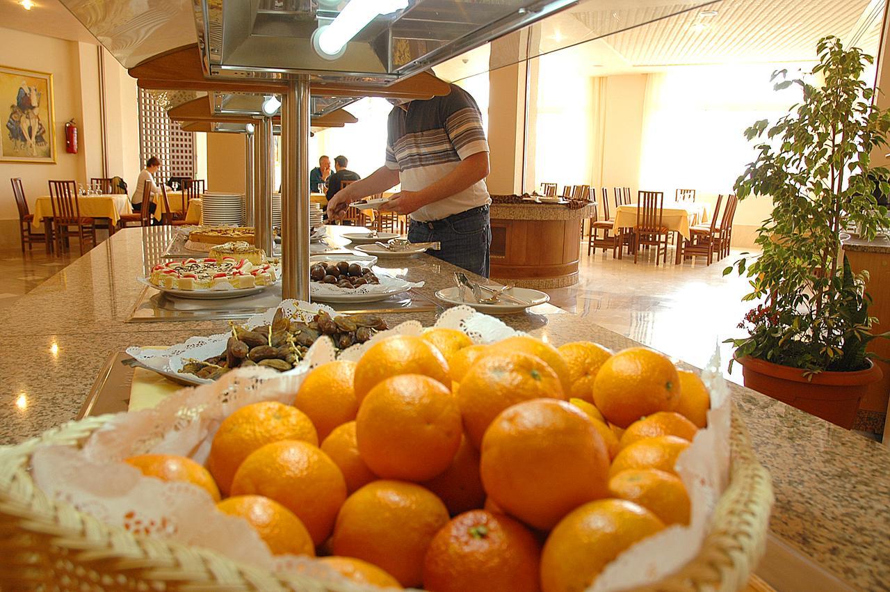 Hotel El Mouradi Tauzar Zewnętrze zdjęcie